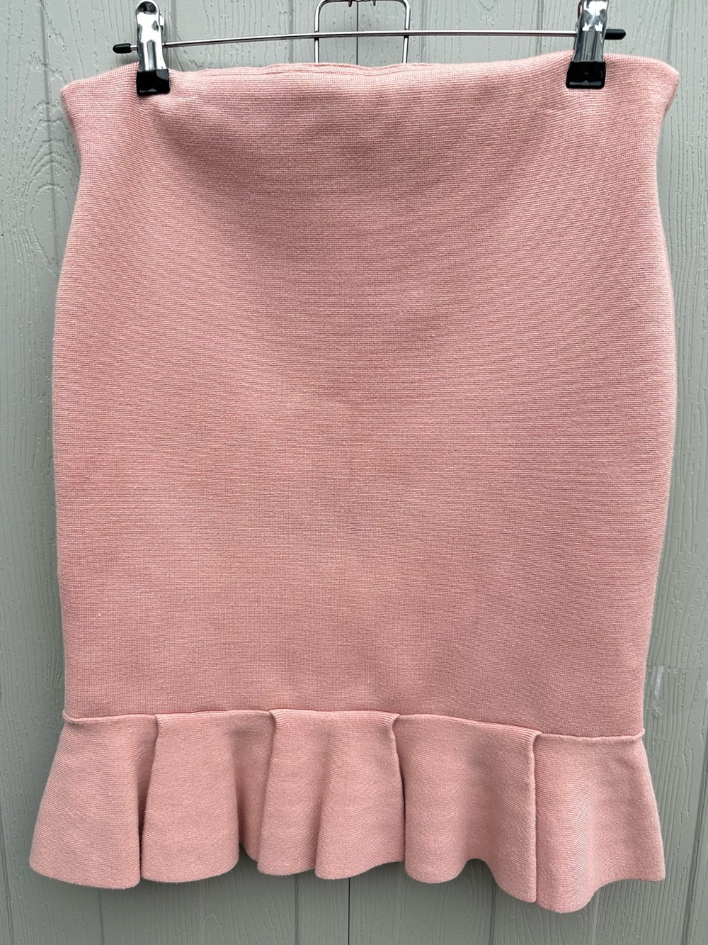 Express Body Contour Women’s Pink Ruffle Hem Skirt Size M NWT
